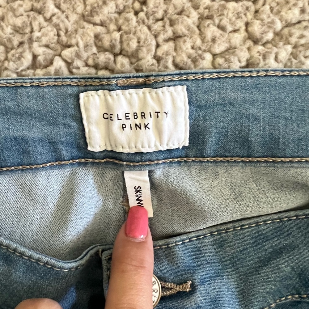 Celebrity Pink Jeans - light Wash